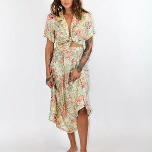 ANNE KLEIN II 100% SILK 2-PIECE SKIRT SET